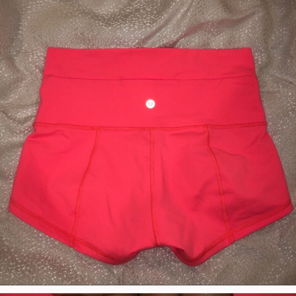 Lululemon shorts. Never worn. 1 wash.